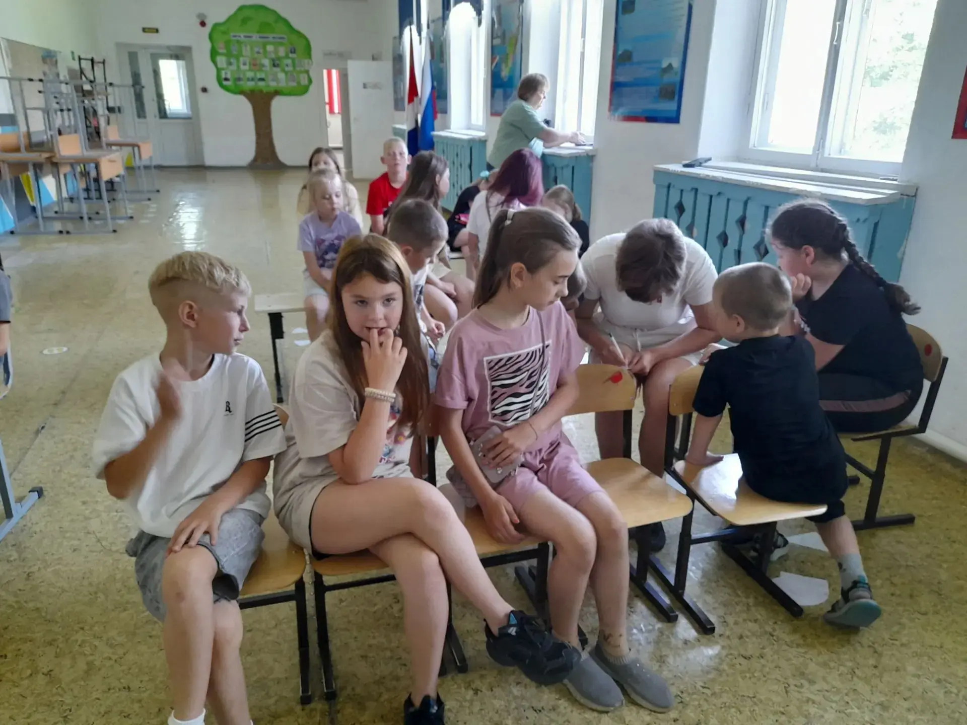 19.06
День в лагере "Радуга " был очень насыщенным. Минутка здоровья "Солнечный ожог. Первая помощь 