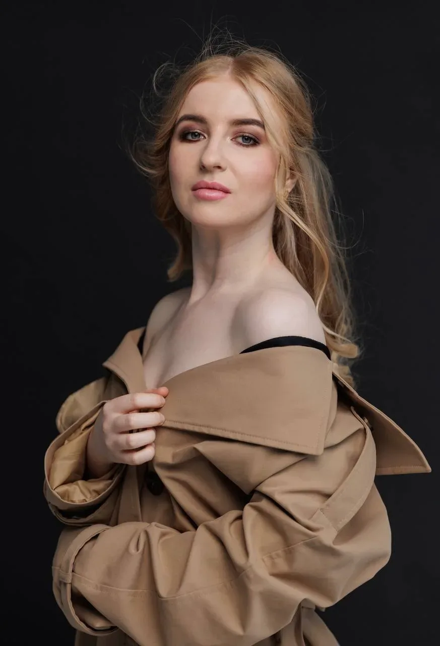 👧 Елена, 39 лет
📍 Курск

📝 Познакомлюсь с мужчиной 40-45 лет без зависимостей. Я в разводе. Есть 
