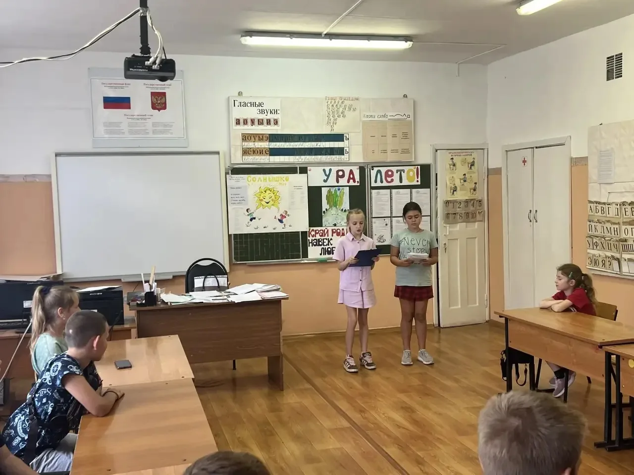 Сегодня в лагере «Искорка» прошло торжественное закрытие лагерной смены. Дети приняли активное участ