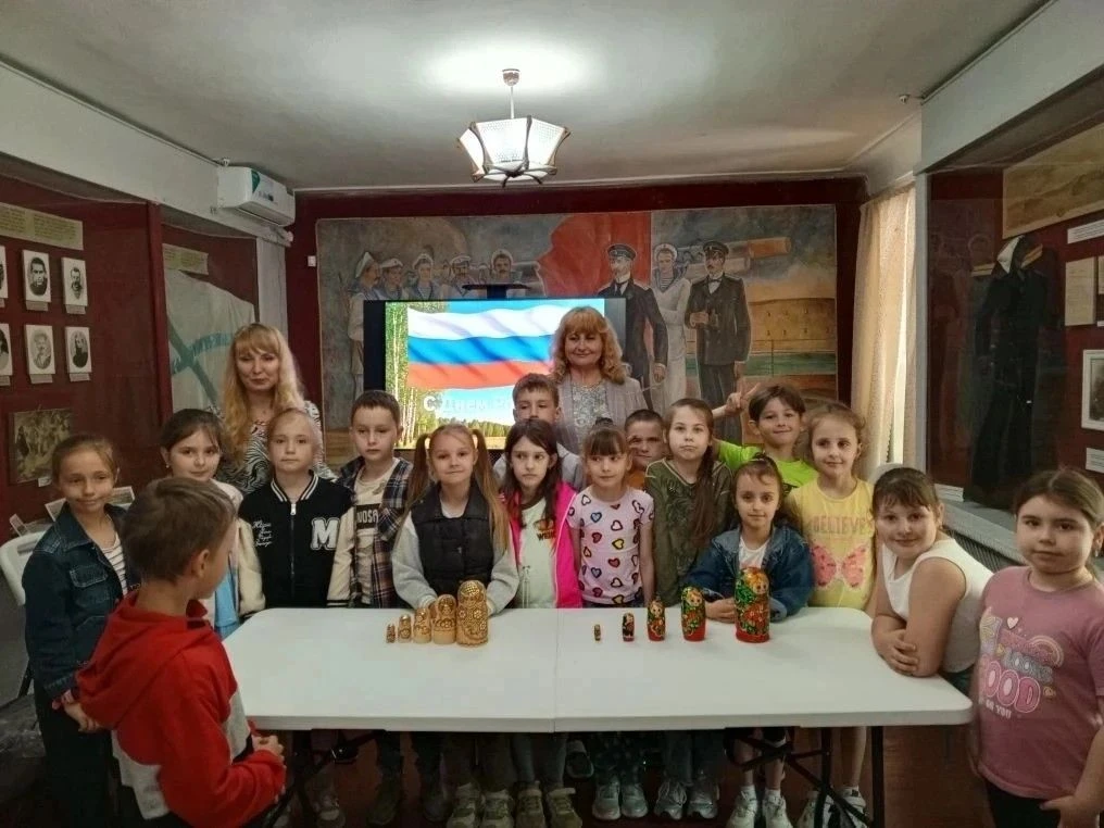 В Мемориальном доме-музее П.П. Шмидта прошло мероприятие, посвящённое Дню России.