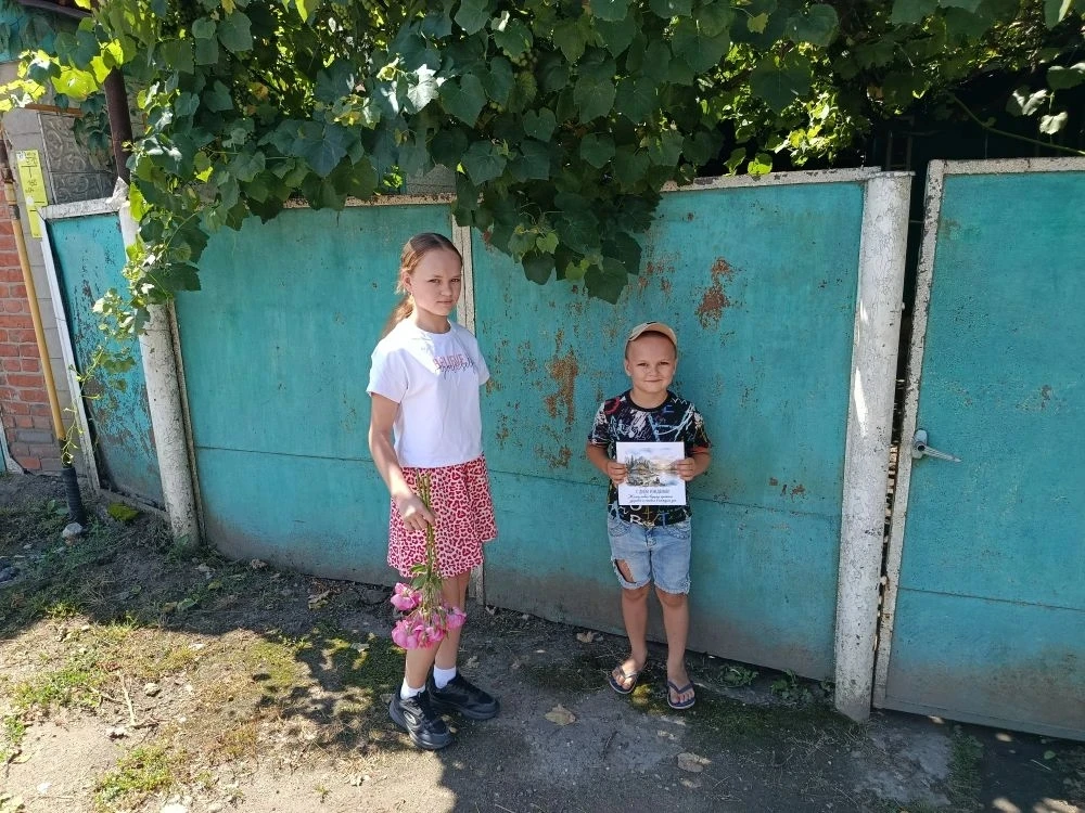 В рамках нашей акции "Добрые улыбки" мы с радостью отправились с теплым визитом к Скрылеву Александр