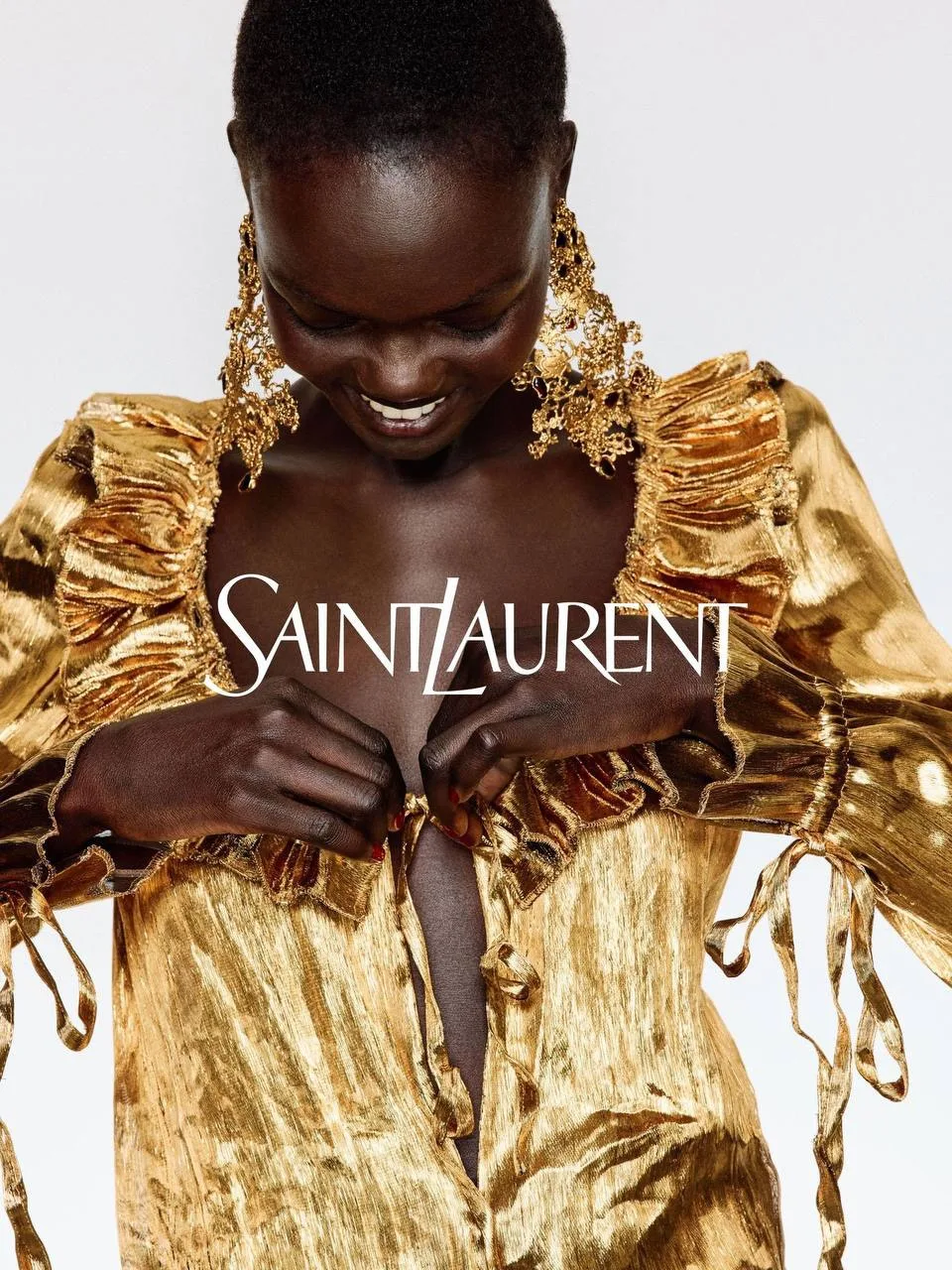 Saint Laurent: детали коллекции весна–лето 2027. Роскошь!