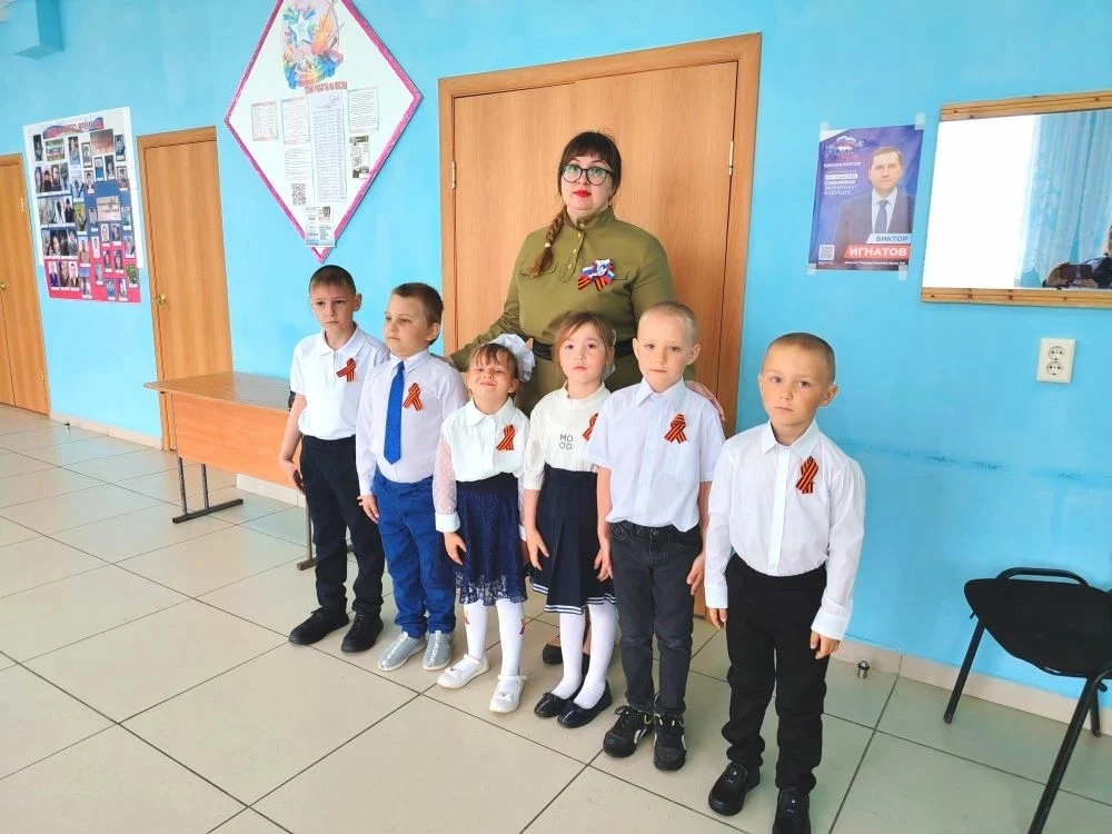 9 мая ребята группы "Звёздочки" приняли участие в  концерте, посвящённому  Дню Победы.