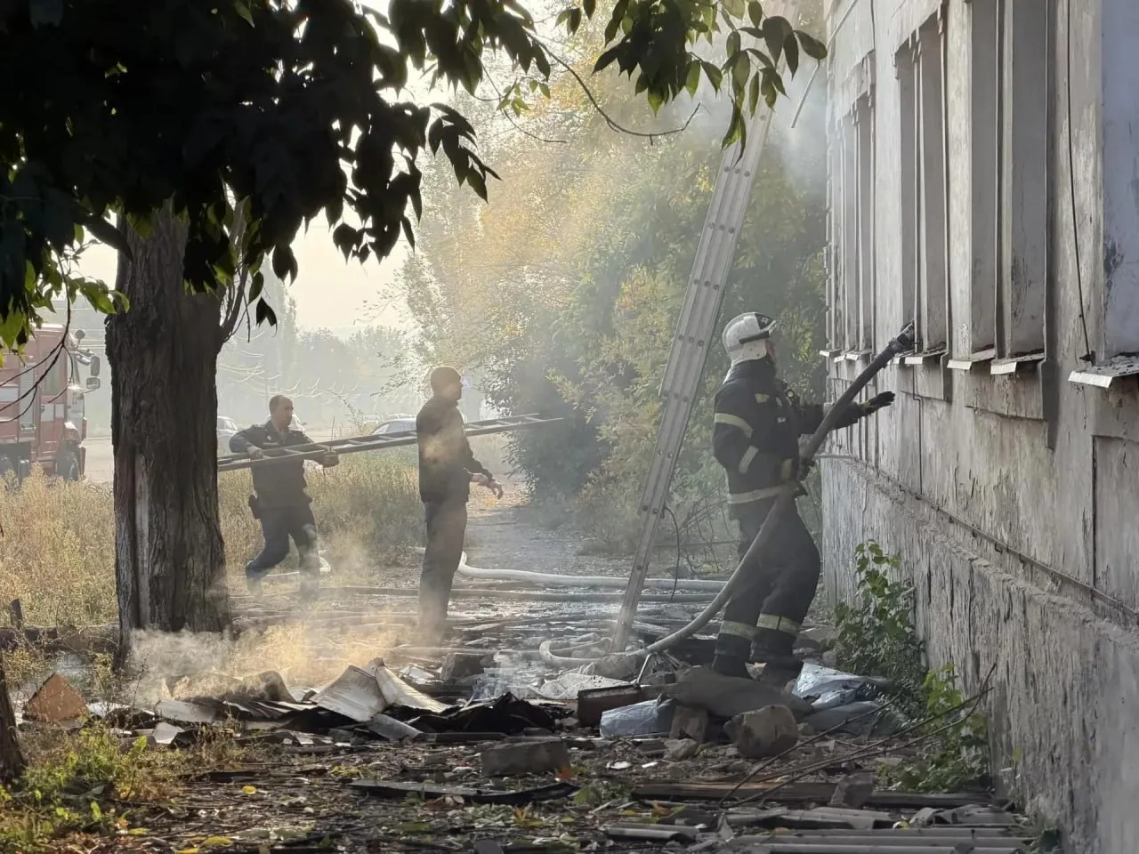 ⚡️ Семь многоэтажек повреждены после ночной атаки БПЛА на Первомайск