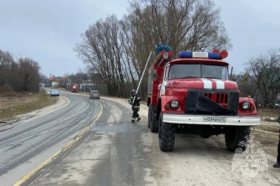 🔥 Пожар в Палехском районе: горел частный дом    Вчера, 12 апреля, в 08:08 в службу спасения поступи