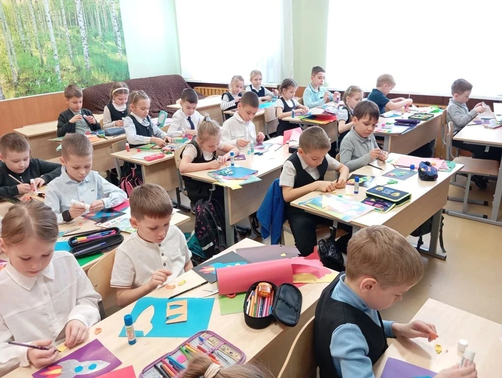 В МБОУ «Школа № 121» г.о. Самара завершается проведение Недели космоса, организованной в рамках реал