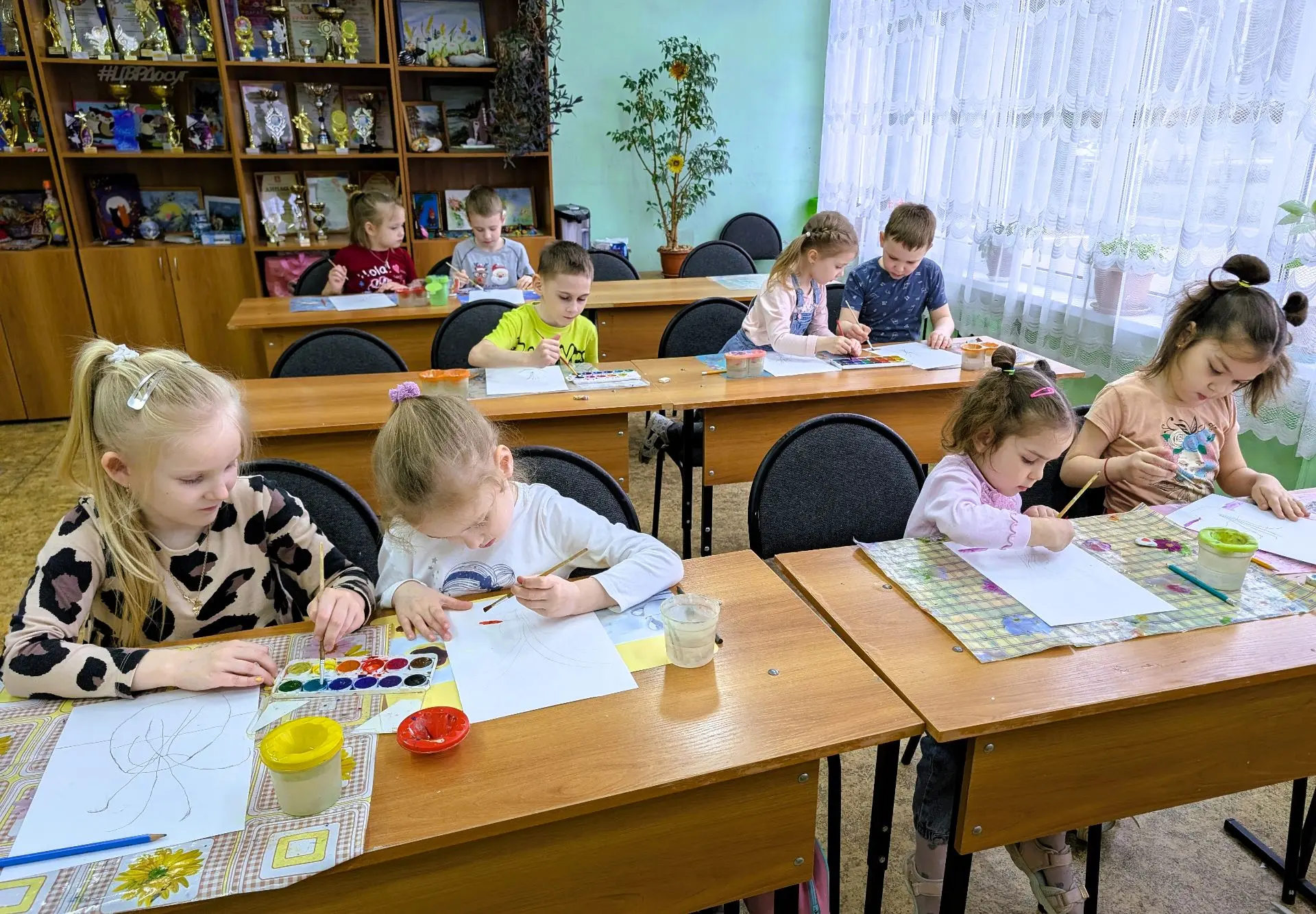 ✨Подвиг в памяти, творчество в руках. День Победы.✨                         В объединен...