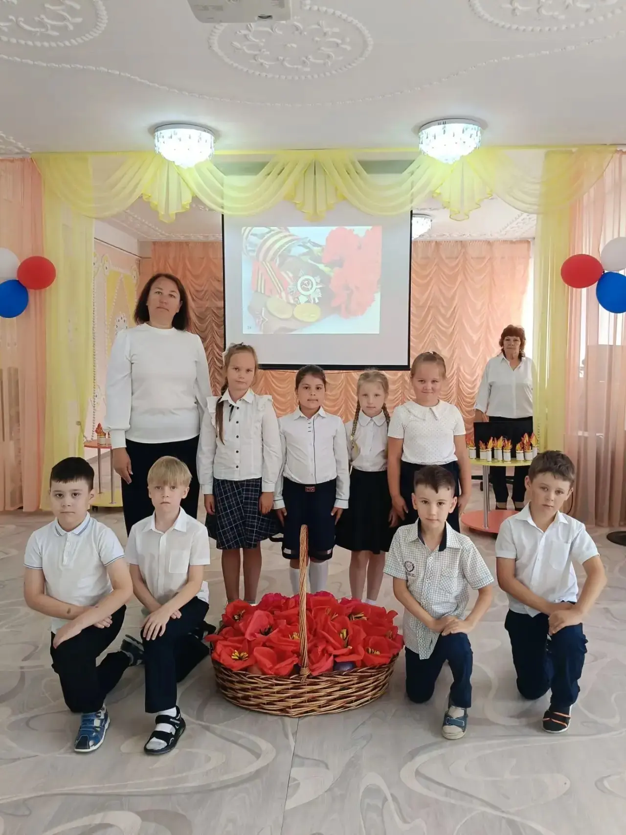 Сегодня, в нашем детском саду, прошли памятные мероприятия «Память сердца», посвященные всем погибши