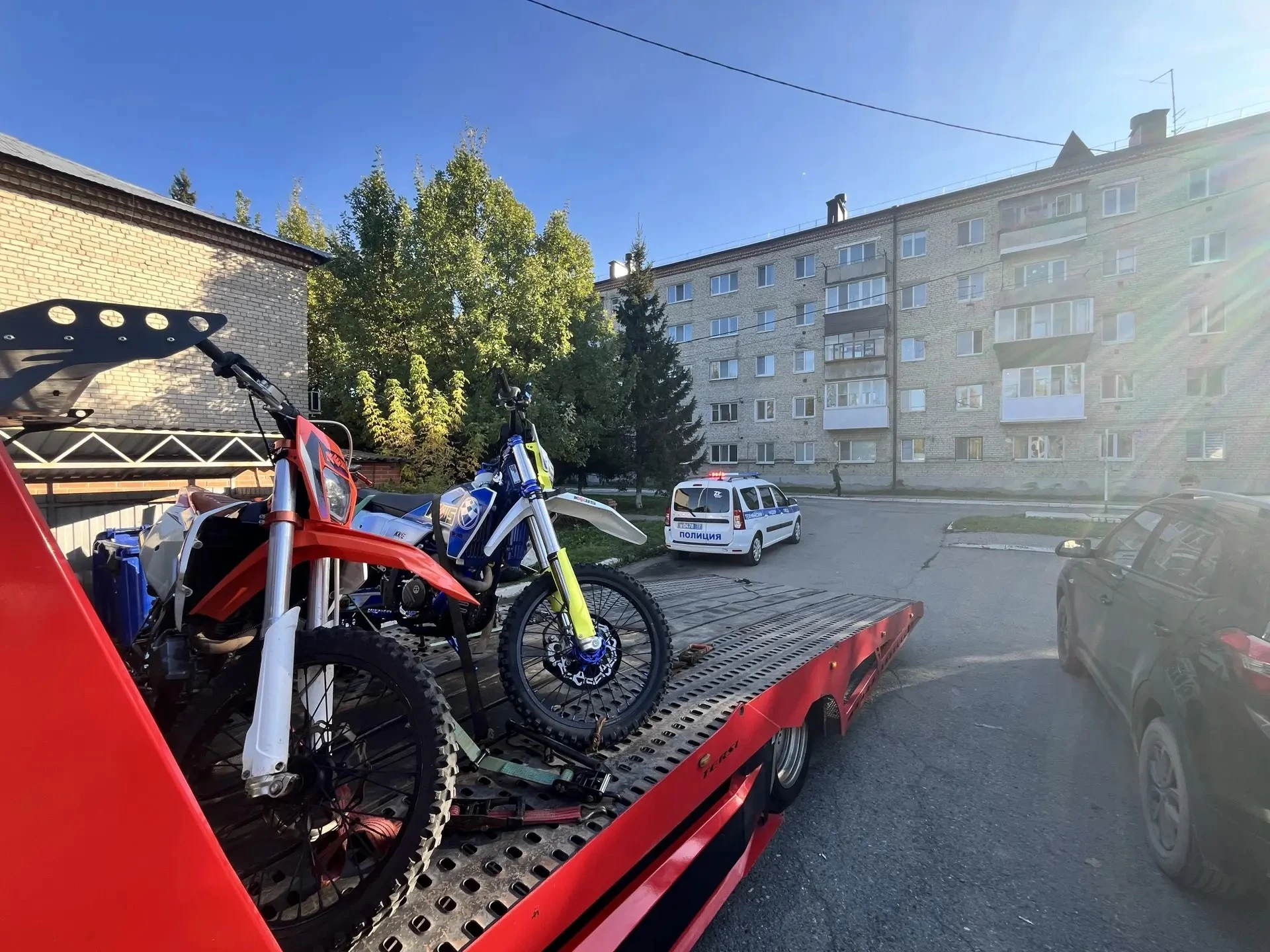 В поселке Московском остановили двух питбайкеров-«бесправников» ❗