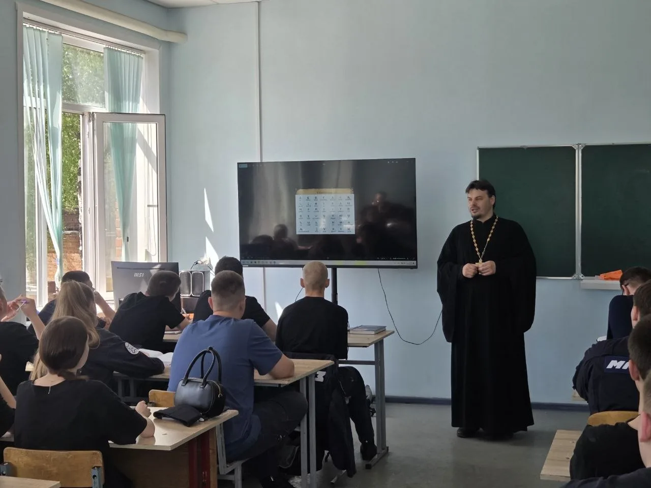 18 мая, в преддверии празднования Дня славянской письменности и культуры, настоятель Ки...