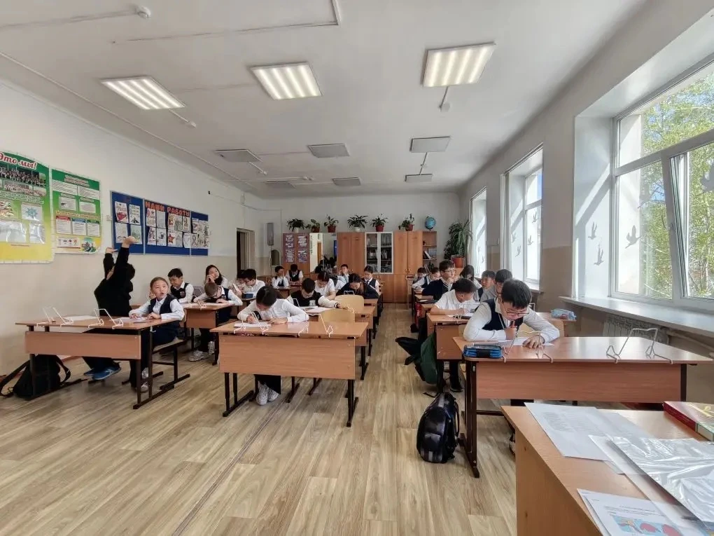 Сегодня наши четвероклассники сдают переводной экзамен по английскому языку 🎓 Пожелаем ребятам удачи