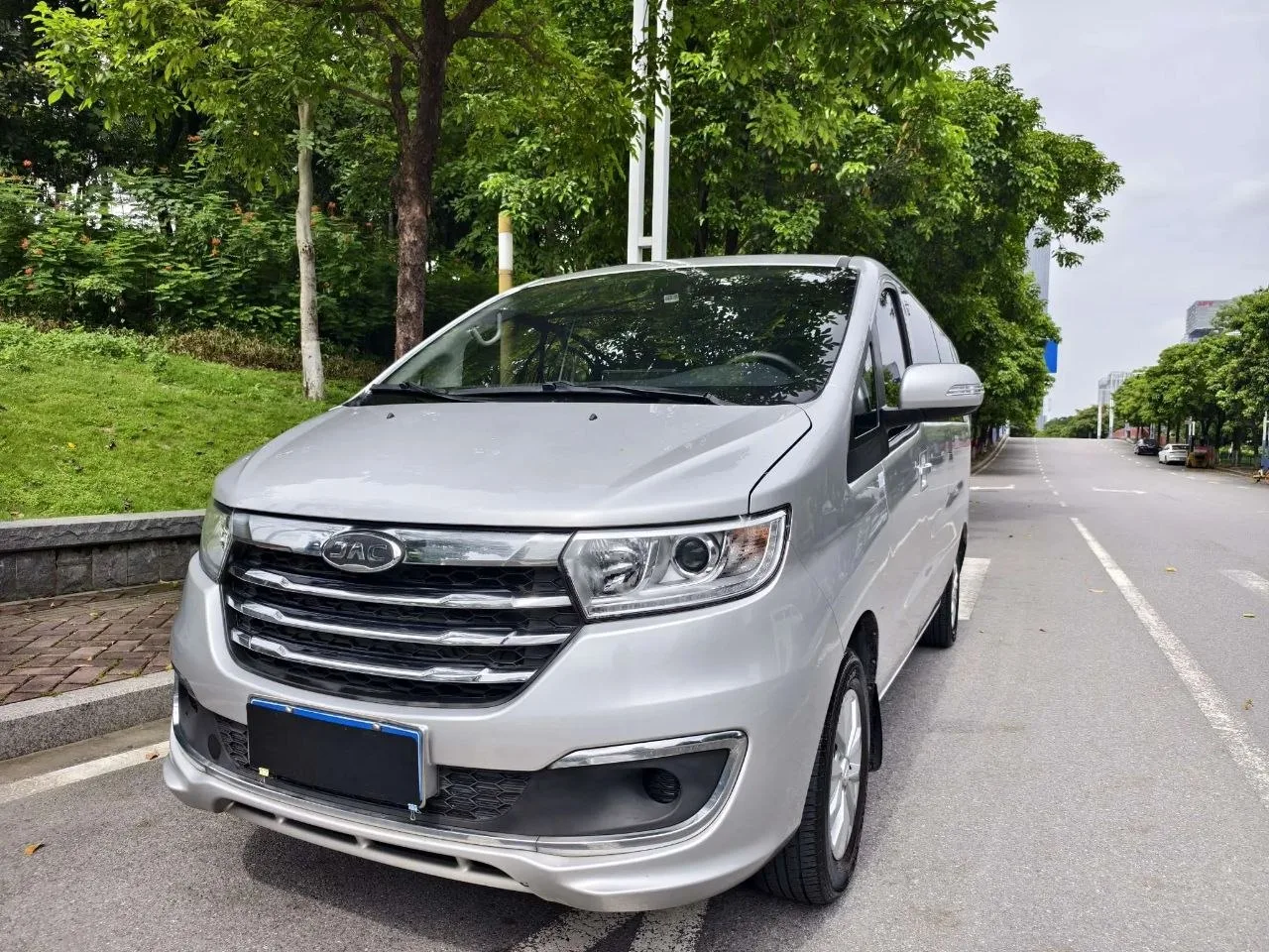 🇨🇳 Минивен из Китая🇨🇳
