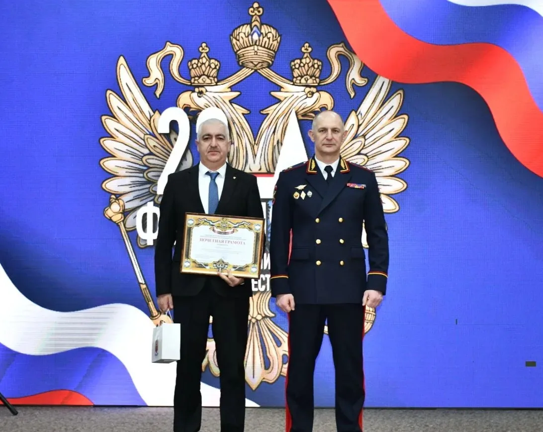 Почетной грамотой Министра внутренних дел по КБР, генерал-лейтенанта полиции Крючкова В...