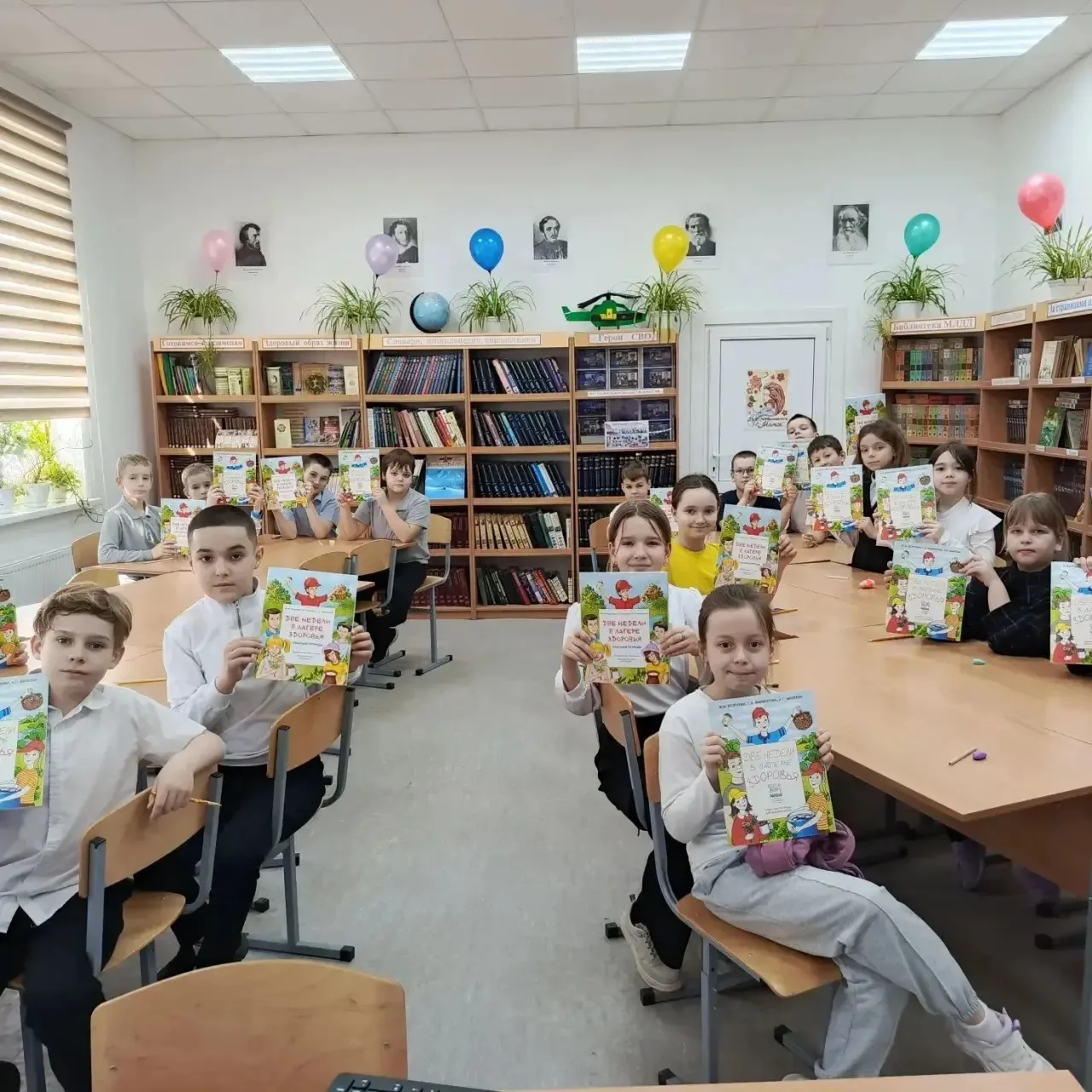 В 3 "В" и 3 "Г" классах состоялись увлекательные "Разговоры о правильном питании"! 🍎🍊🍞  Сегодня в на