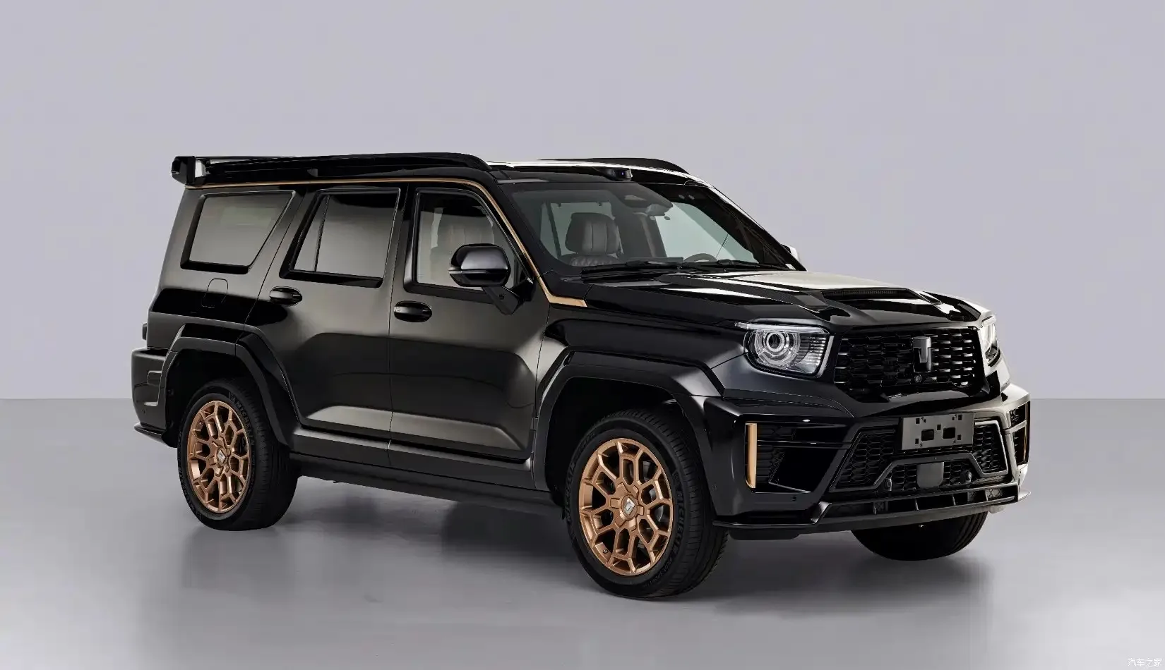 Tank 700 получит гигантскую 6-местную версию. Она больше, чем Cadillac Escalade 🤯