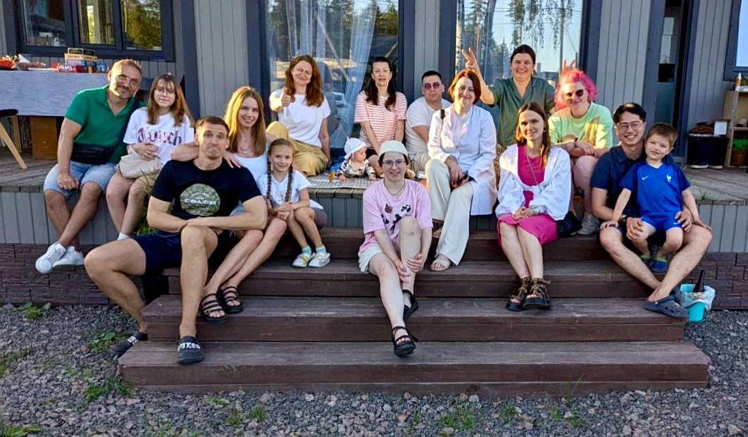 Первый день лета не порадовал Питер солнцем и жарой. Продолжим призывать тепло и солныш...