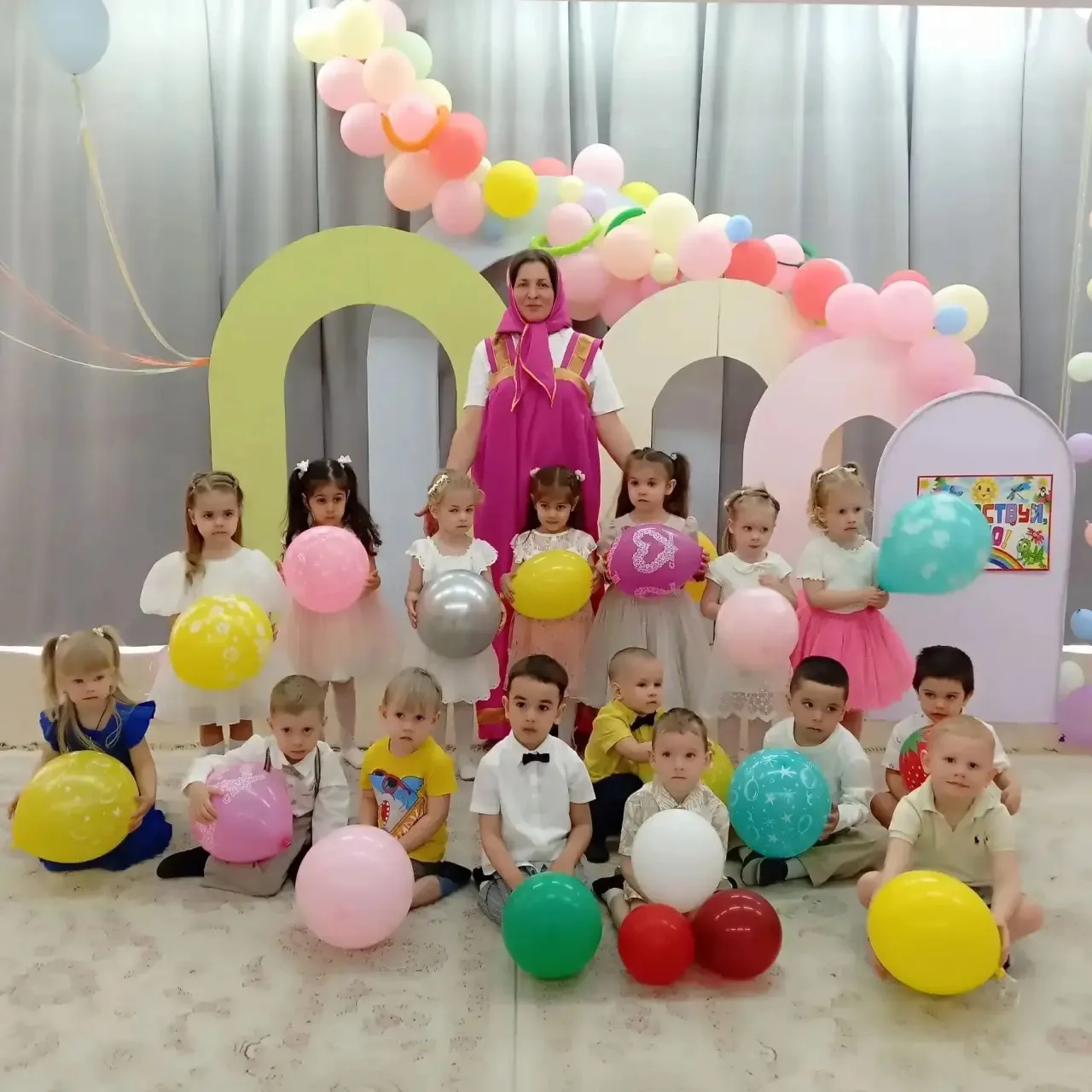 Праздник детства в нашем детском саду!
Сегодня, в Международный день защиты детей, наши малыши из вт