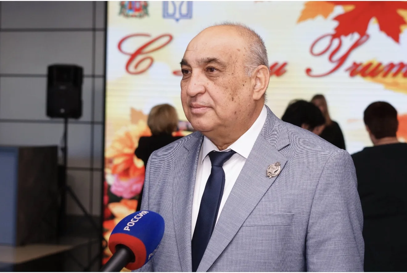Дорогие коллеги, уважаемые педагоги и сотрудники нашей гимназии!