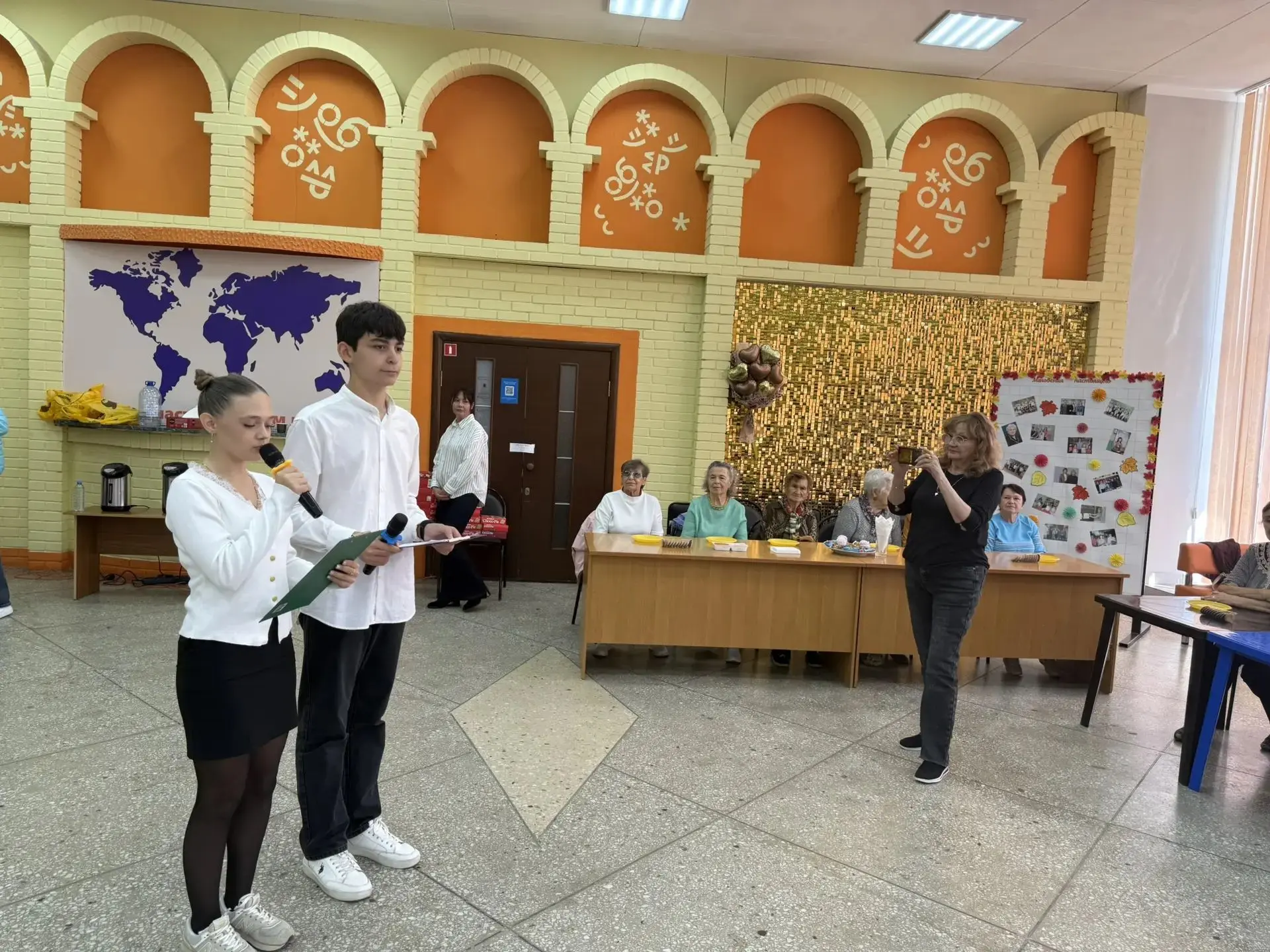 День пожилого человека — с теплом и заботой!