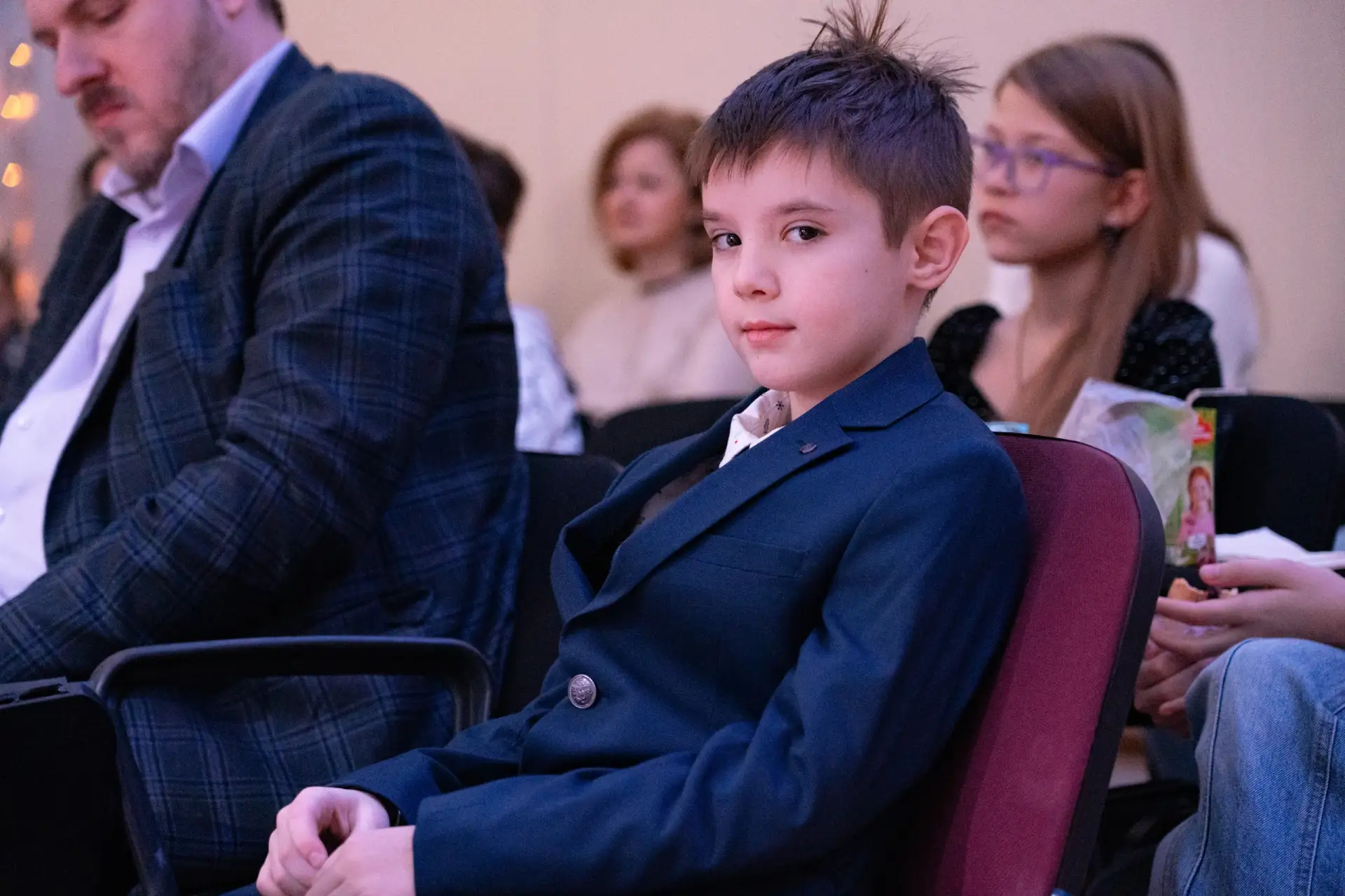 ВОЛШЕБНАЯ СКАЗКА В СТЕНАХ ВУЗА  17 декабря 2025 года Управление кадров Университета правосудия им. В