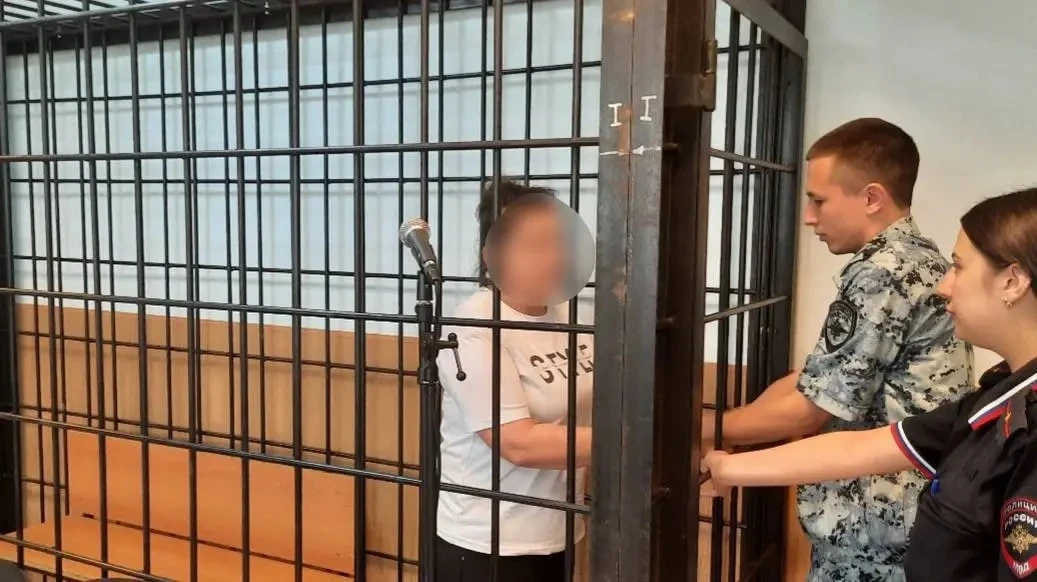 😨 В Свободном женщина зарезала сожителя во время застолья