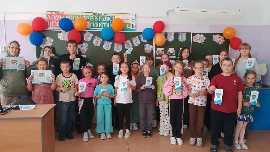 🛡 Безопасность — наш главный приоритет в лагере!

В нашем пришкольном лагере самое главное — это зд