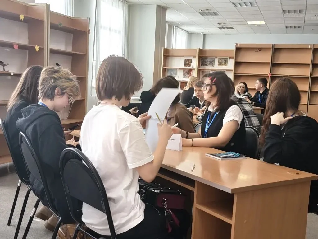 🧠 Студенты #Академия_сервиса на Олимпиаде   На базе Оренбургского государственного университета прош
