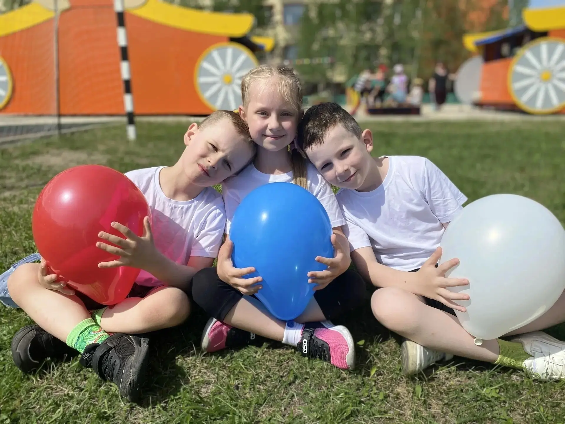 💥Уважаемые родители, коллеги, дорогие друзья!

❤️От всего сердца коллектив и воспитанники нашего де