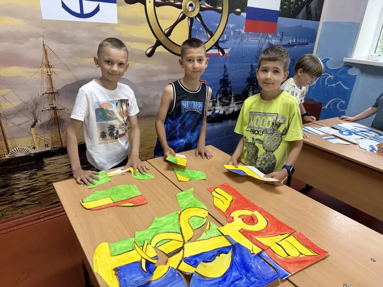В лагере «Юный патриот России» — тёплые моменты и яркие эмоции! 
🎉В рамках акции «Рядом с родными»,