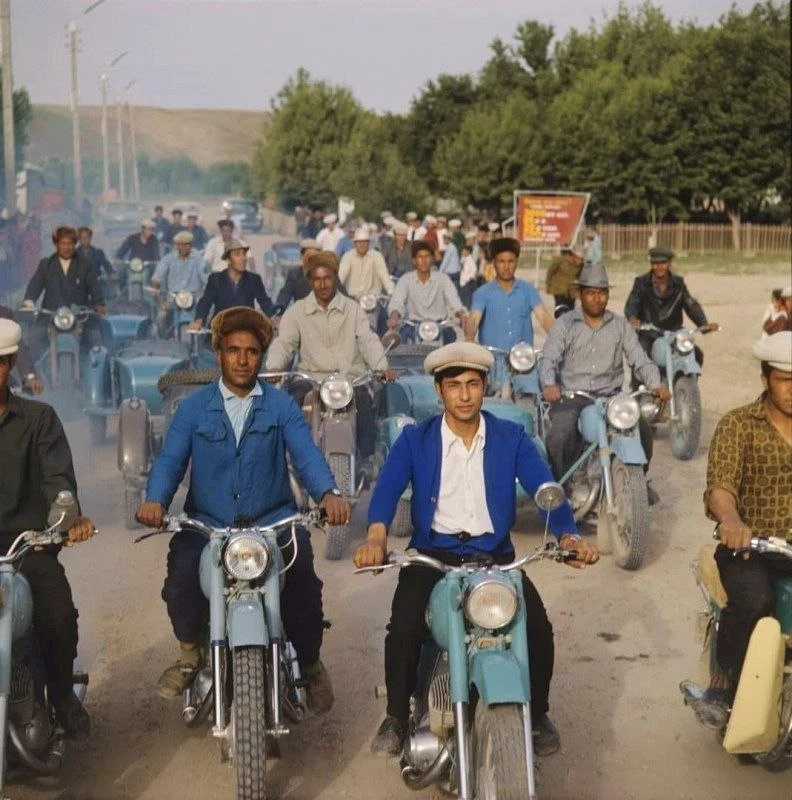 Утро в колхозе им.Кирова, Таджикская ССР , 1972 год.