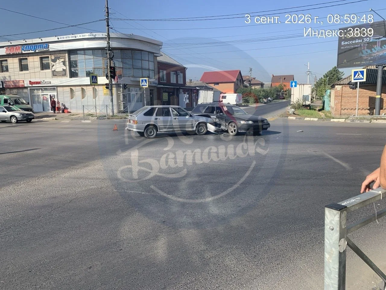 🚦 Утреннее ДТП на перекрёстке Энгельса / Ленинградская
