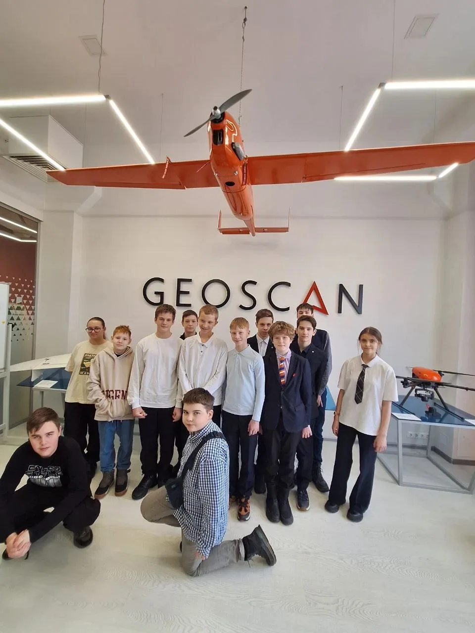 Знакомство с миром беспилотников: экскурсия в Геоскан 🚁✨  Финалист и призёр профориентационного конк