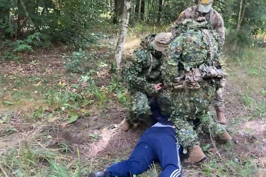 ФСБ задержала в Тамбове мужчину, готовившего теракт на оборонном предприятии.