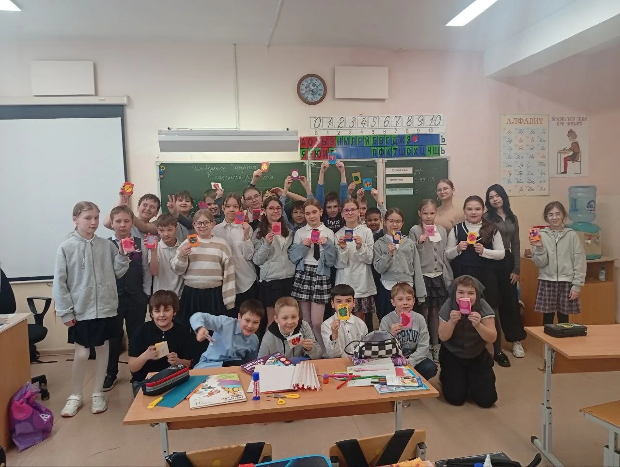 4 и 5 марта команда «Первые в 151» и ученики 8х классов провели творческие занятия по изготовлению о