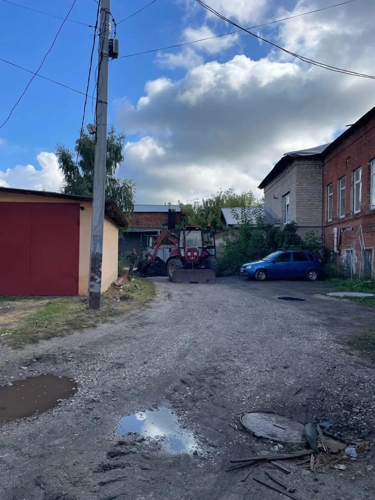 ❗️После публикации @ya62ru жителям дома №15 на Красной площади в Скопине привезли воду