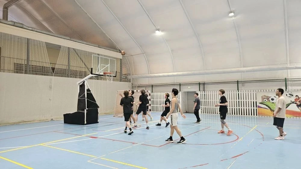 Хочешь играть в баскетбол? 🏀