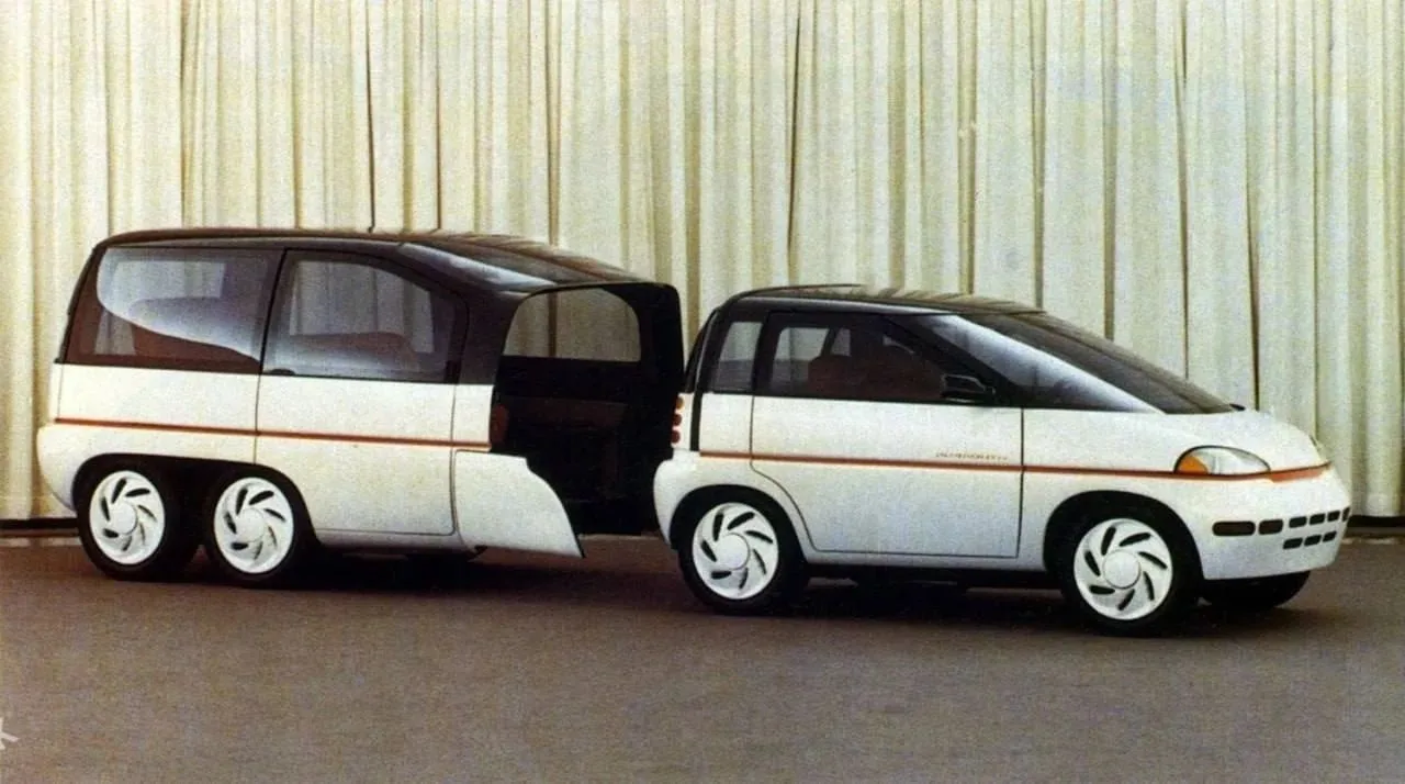 Plymouth Voyager III: хэтчбек, который превращается в минивэн