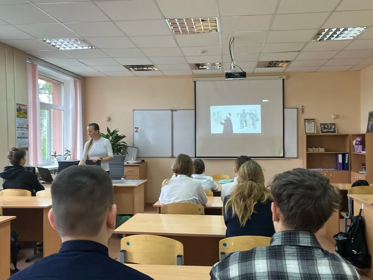 В мае Мгинская объединённая библиотека провела заключительные в этом учебном году просв...
