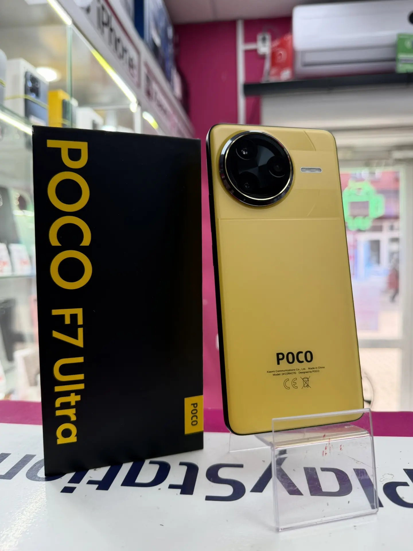 POCO F7 Ultra 16/512
