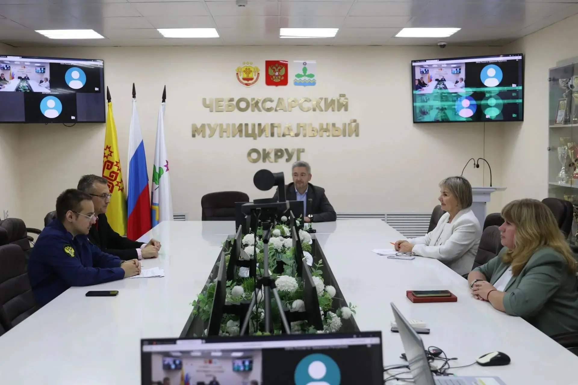 В Чебоксарском округе обсудили проблему выплаты зарплат ниже МРОТ