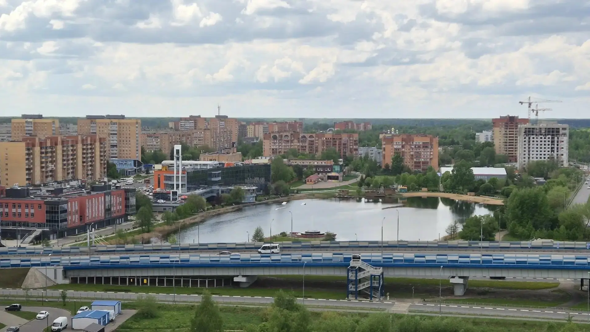 ⏳ Сегодня и завтра решается судьба Парка семейного отдыха!

Сейчас парк лидирует в голосовании, но н