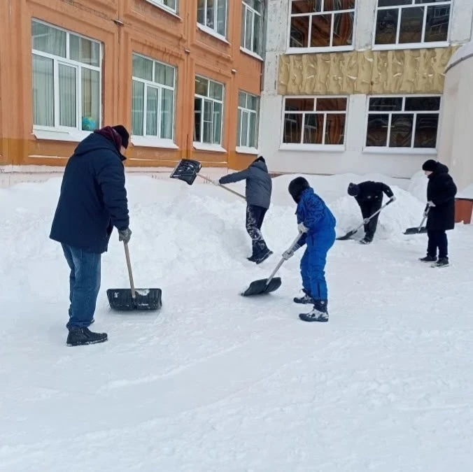 👫🥞ПОДГОТОВКА К ПРАЗДНИКУ ШИРОКОЙ МАСЛЕНИЦЫ🥞👫  У природы нет плохой погоды. Для наших ребят эти слова