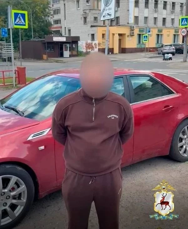 Любителю подрифтить на площади Минина пришлось ответить