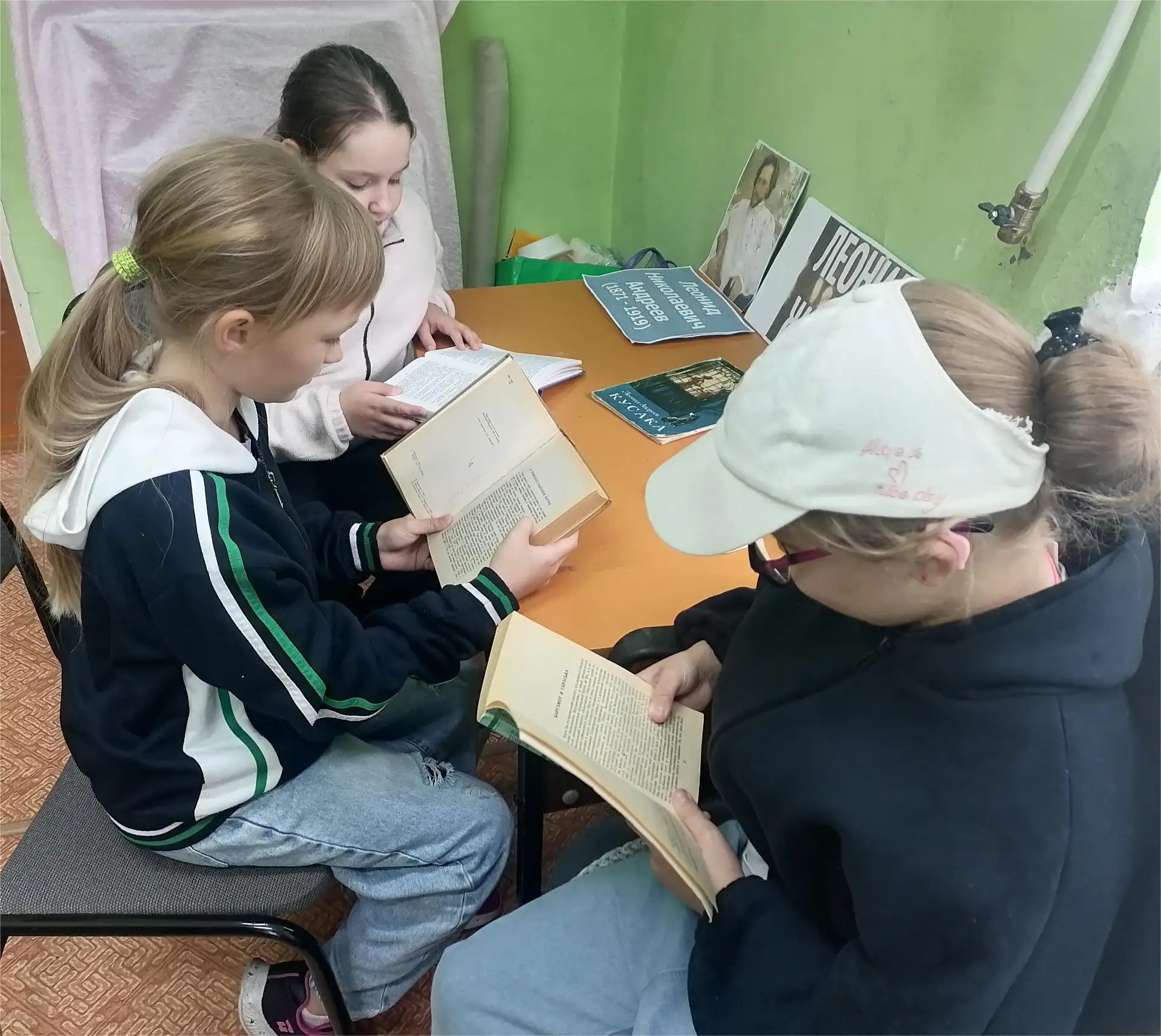 В детском отделении Павинской центральной библиотеки прошёл час чтения «Внутренний мир ...