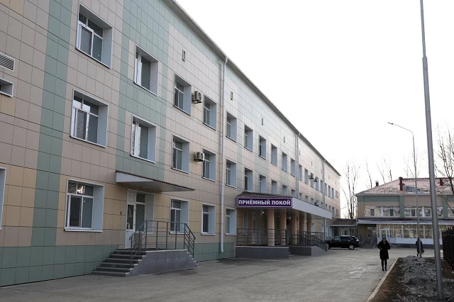 Выпил уксус: годовалого ребенка спасли в Биробиджане 

Врачи детской больницы ЕАО спасли годовалого 