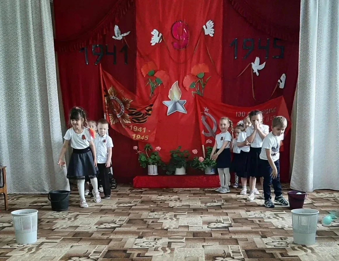 📌07 мая на базе ДКДЦ "Юнга" совместно с сельской библиотекой прошла познавательно-игровая программа