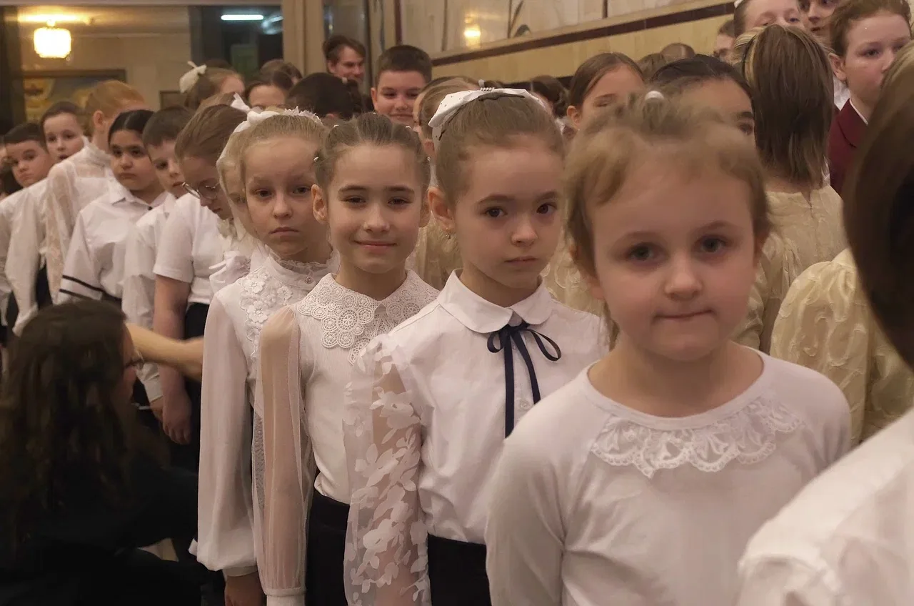 Магия единства и музыки. Как 53 юных голоса школы 1537 звучали в Зале Церковных Соборов Храма Христа
