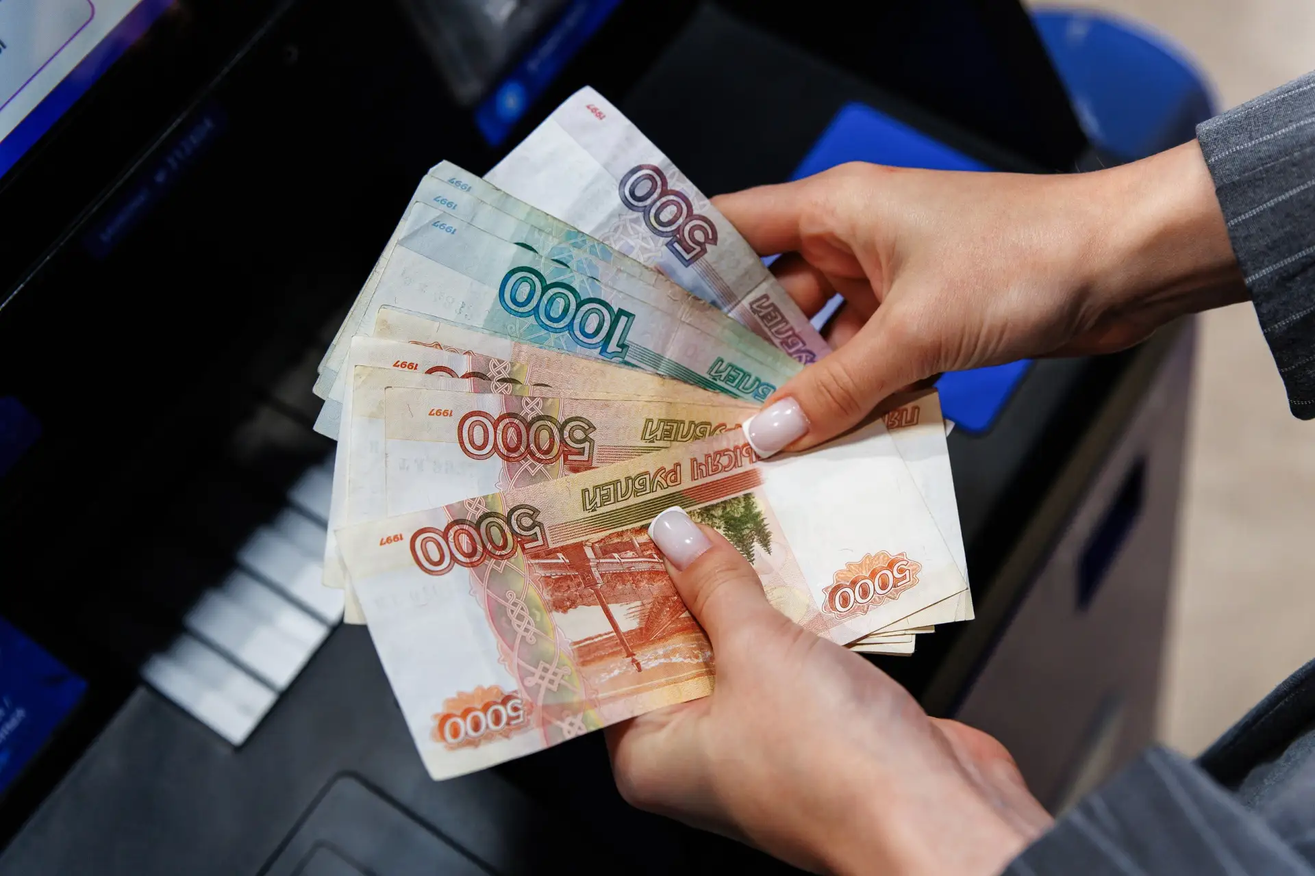 Больше 5 миллионов россиян получают пенсию через ВТБ

С начала года к обслуживанию в банке подключил