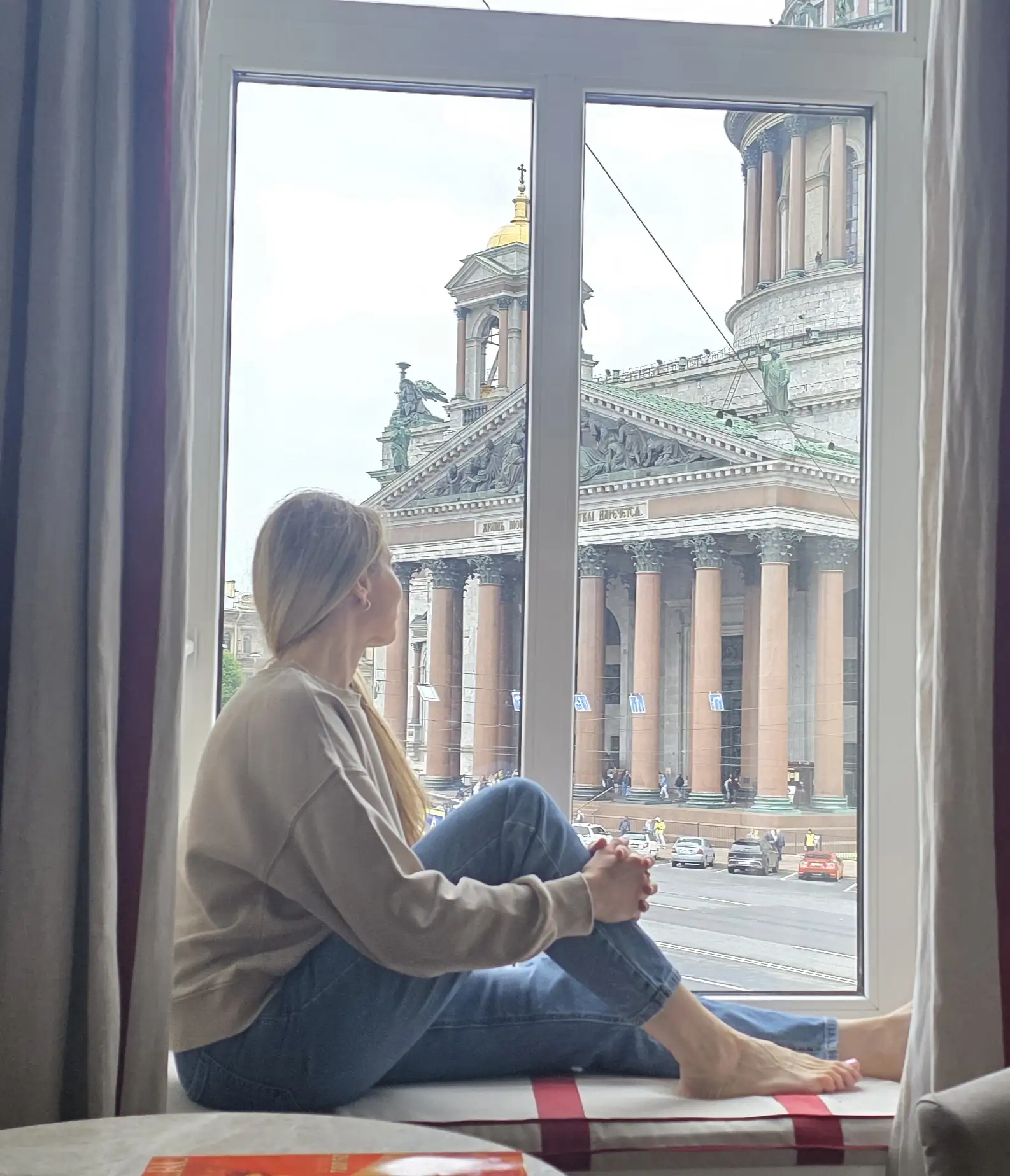 Я в Санкт‑Петербурге! ❤️‍🔥 Побывать здесь — всегда как маленькое  перерождение: мосты, Невa, шёпот 