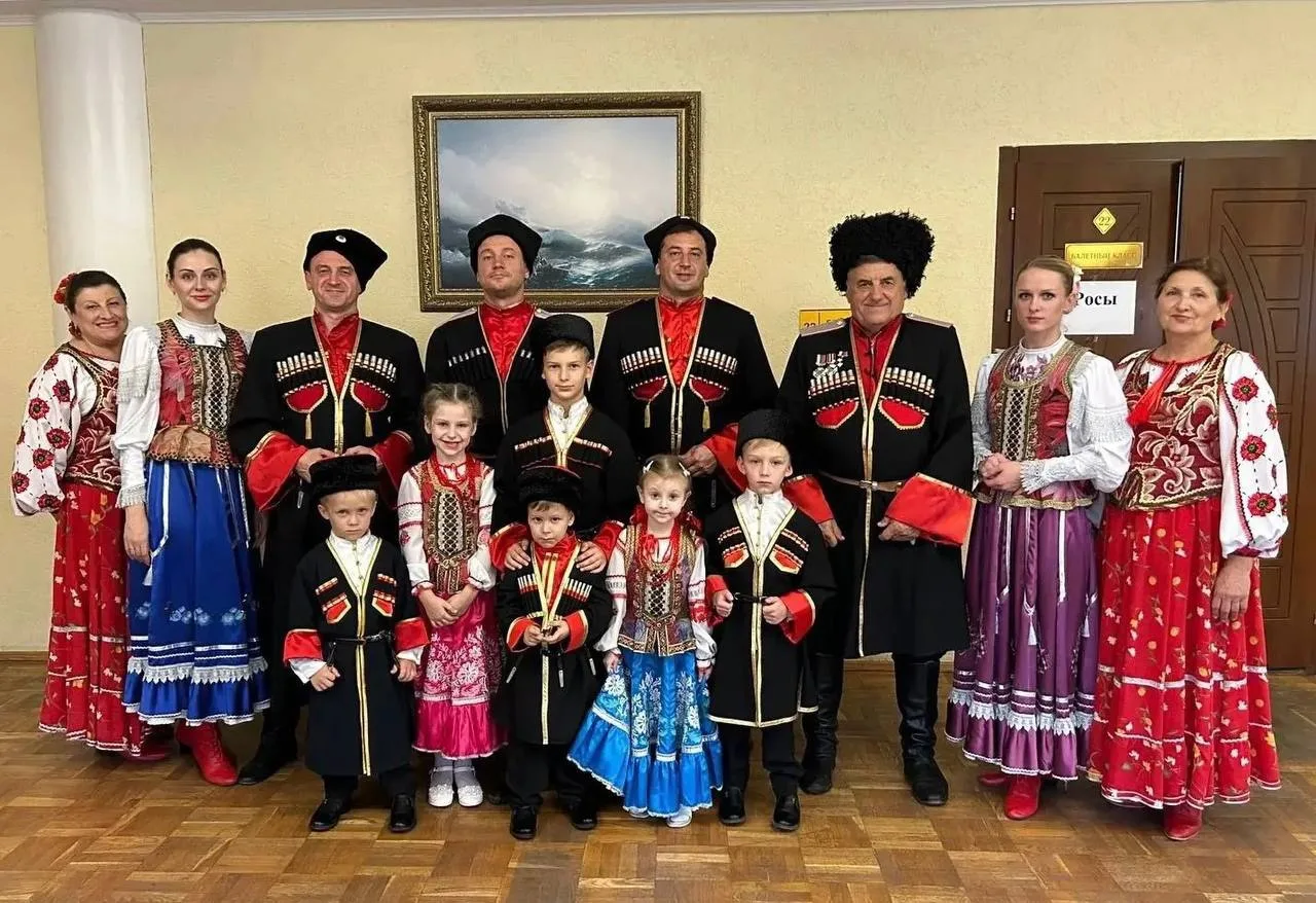 В преддверии Дня семьи, любви и верности хочу рассказать об уникальной анапской династи...